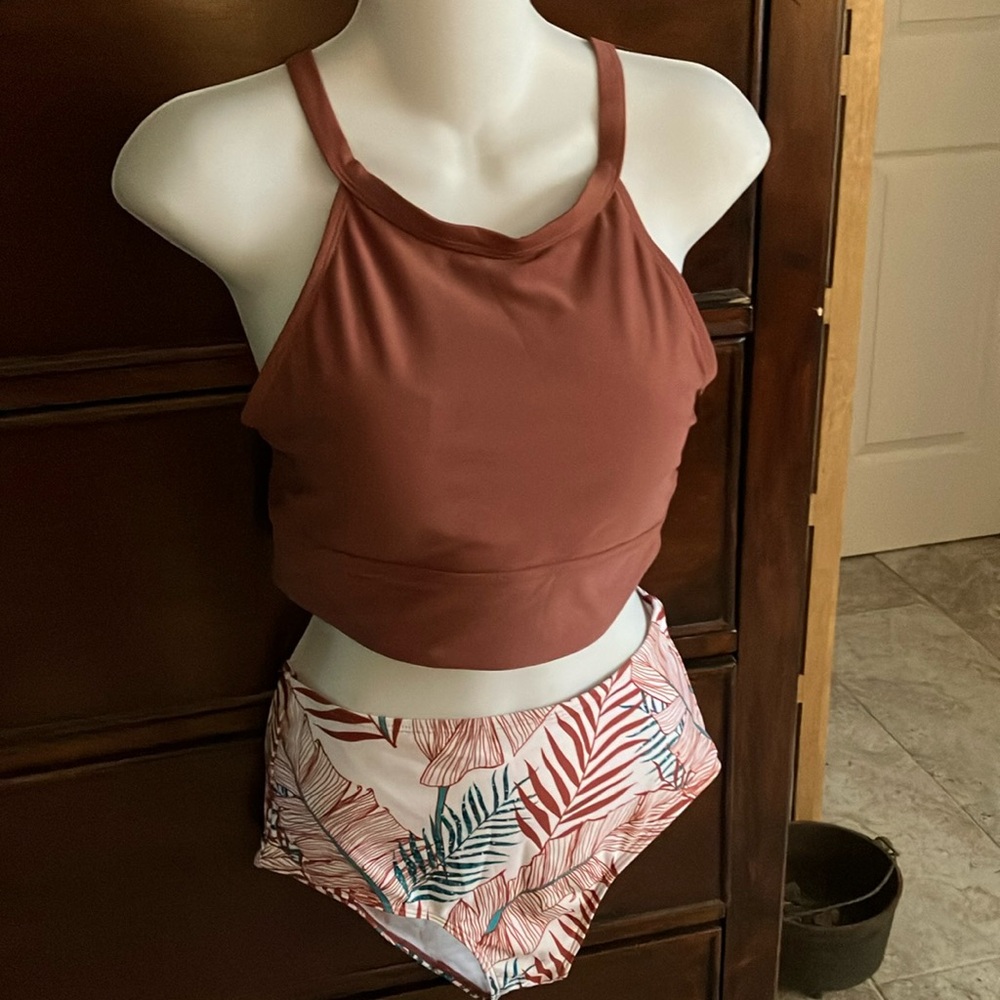 SHEIN Halter Top & High Waisted Bottom 2 Piece Swimsuit